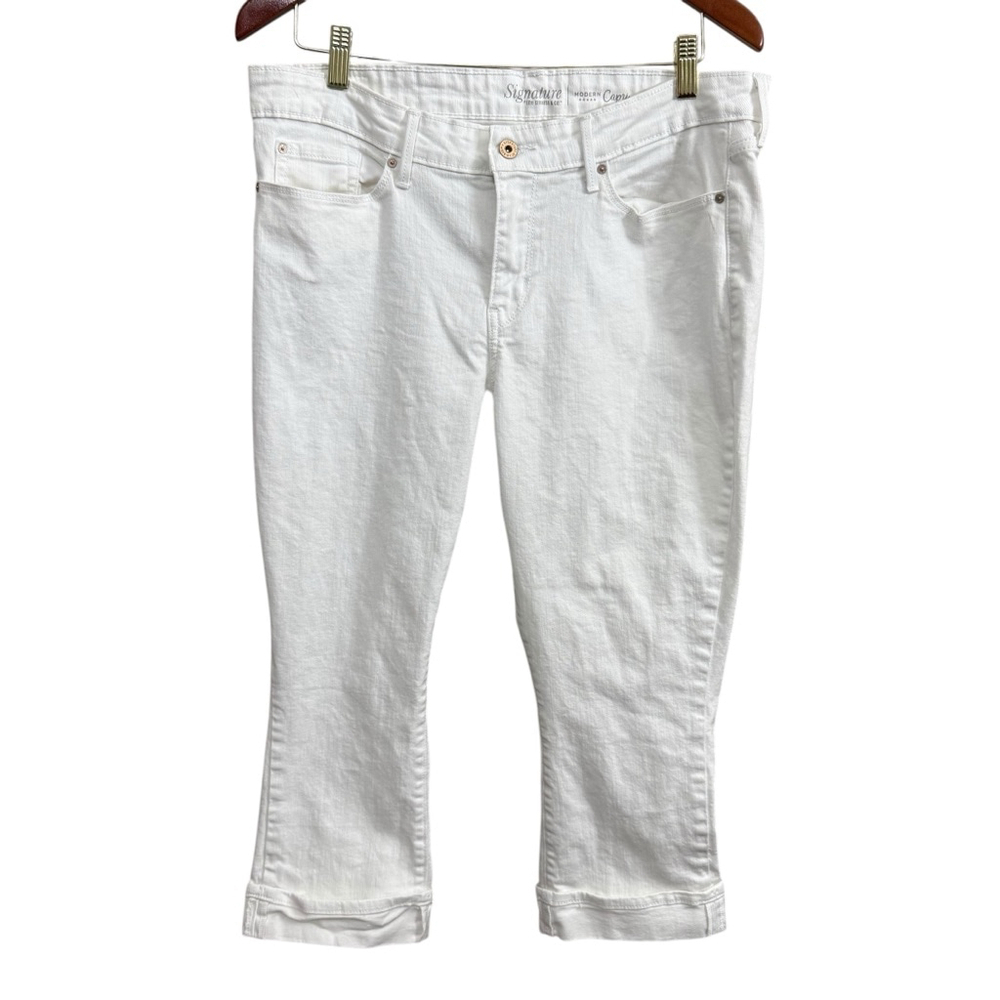 Signature by Levi Strauss White Cropped Jeans